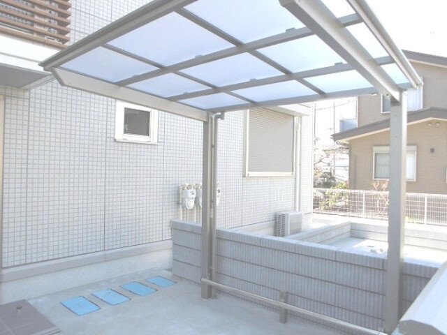 ��ʌ��������܎s�΋摾�c�E�P���ڂ̃A�p�[�g�̂��̑�