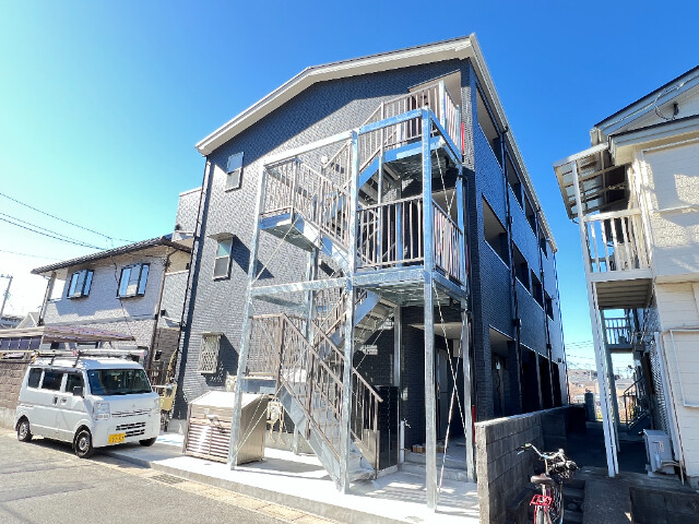 ��ʌ�����s������P���ڂ̃A�p�[�g�̌����O��