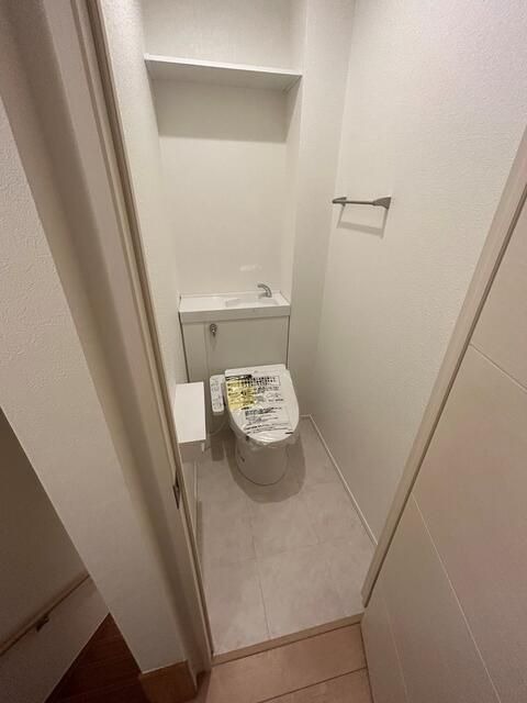 ��ʌ��������܎s�Y�a���ՂS���ڂ̃A�p�[�g�̃g�C��