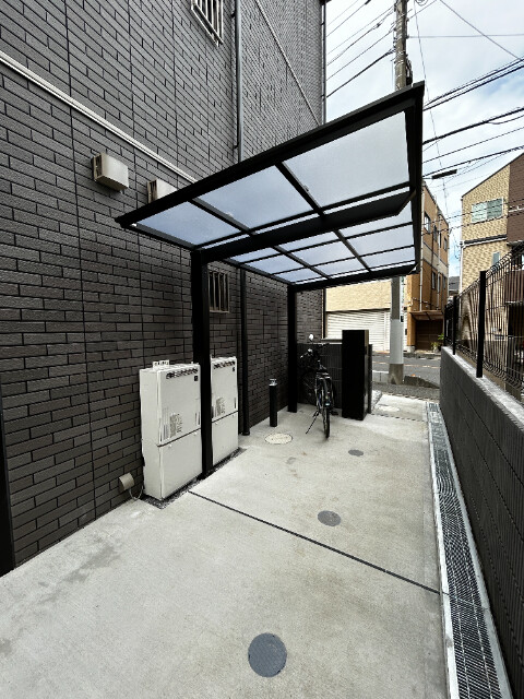 ��ʌ��������܎s�Y�a���ՂS���ڂ̃A�p�[�g�̂��̑�