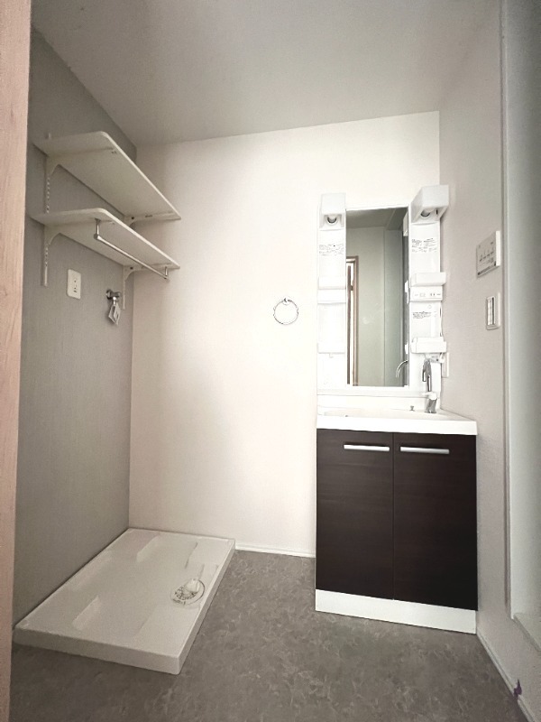 ��ʌ�����s������P���ڂ̃A�p�[�g�̐��ʏ�