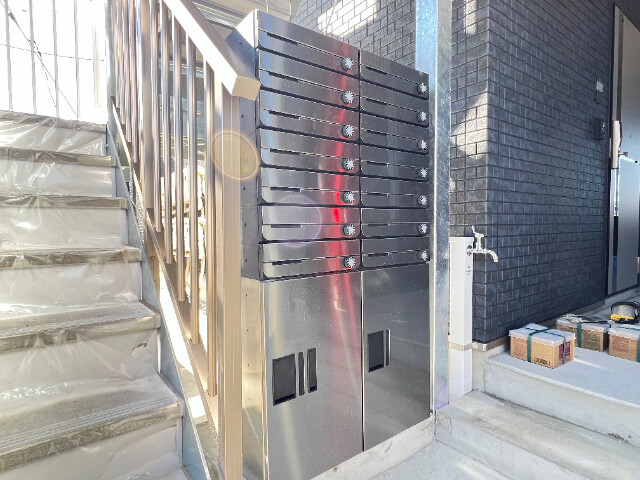 ��ʌ�����s������P���ڂ̃A�p�[�g�̂��̑�