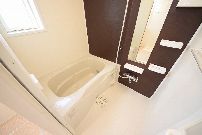 ��ʌ�����s���ԂQ���ڂ̃A�p�[�g�̃o�X