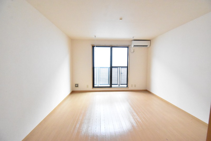 ��ʌ��������܎s������㗎���T���ڂ̃A�p�[�g�̂��̑������E�X�y�[�X