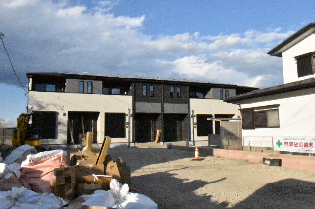 ��ʌ��@�c�s�厚���l�̃A�p�[�g�̌����O��