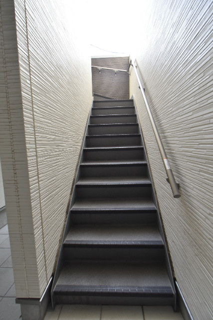 ��ʌ��������܎s�����擌��{�S���ڂ̃A�p�[�g�̂��̑�