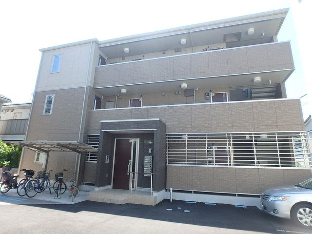 ��ʌ��������܎s��{��听���P����550-3�̃A�p�[�g�̌����O��