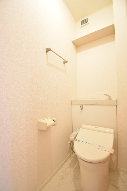 ��ʌ�����s�厚���s���т̃A�p�[�g�̃g�C��