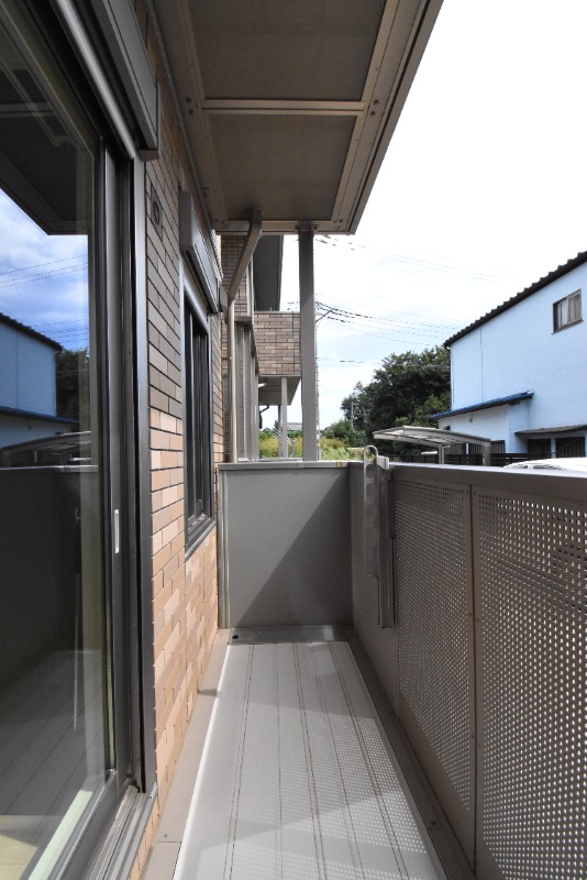 ��ʌ�����s�厚���s���т̃A�p�[�g�̃o���R�j�[