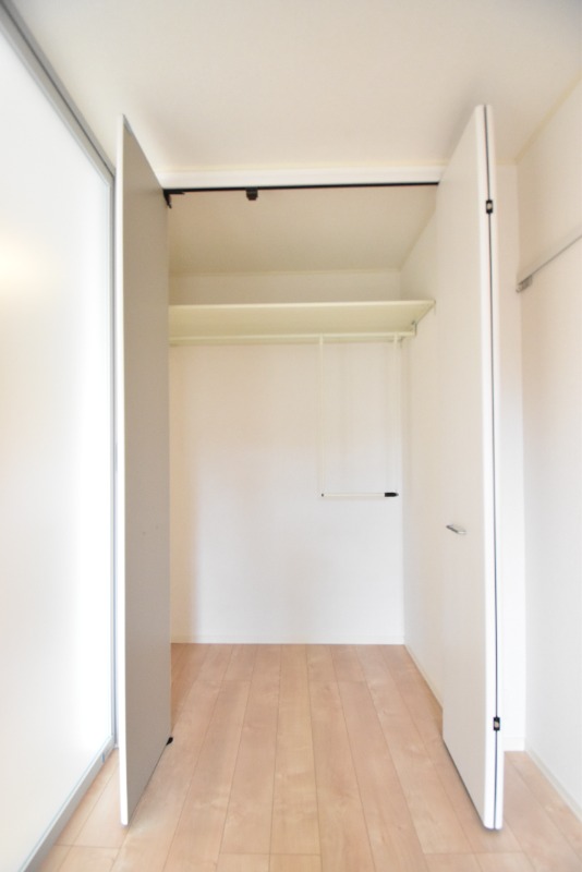 ��ʌ�����s�厚���s���т̃A�p�[�g�̂��̑������E�X�y�[�X