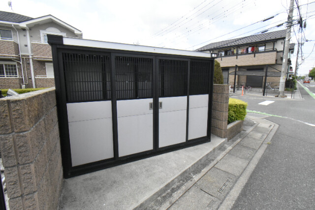 ��ʌ��������܎s��΋�㗢�P���ڂ̃A�p�[�g�̂��̑�