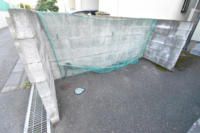 ��ʌ��������܎s�Y�a��ݒ��R���ڂ̃A�p�[�g�̂��̑�