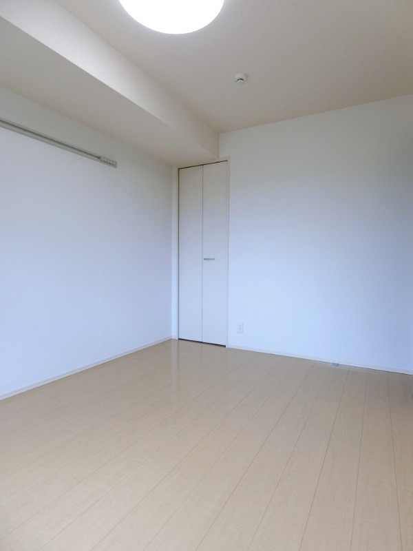 ��ʌ�����s�厚���s�̃A�p�[�g�̂��̑������E�X�y�[�X