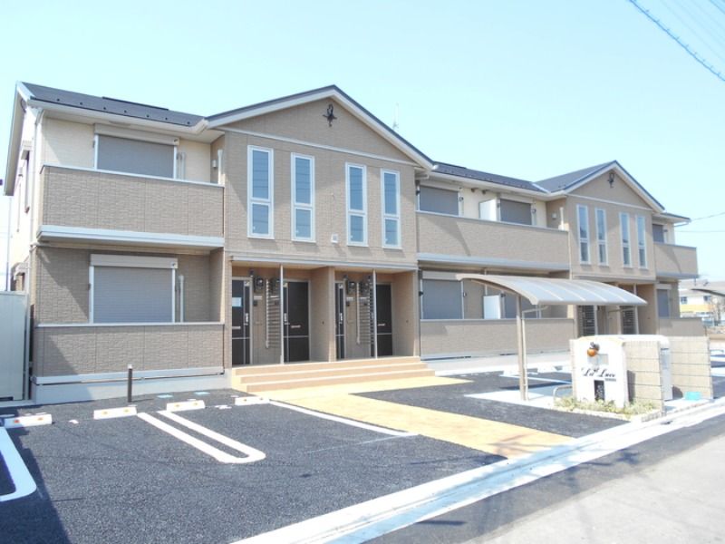 ��ʌ���z�s��g���R���ڂ̃A�p�[�g�̌����O��