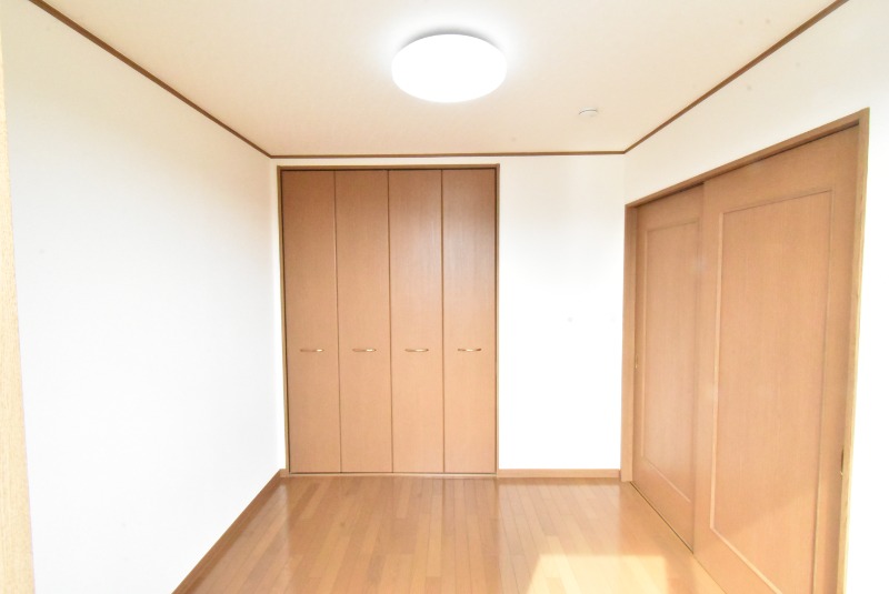 ��ʌ�����s�˒˓��S���ڂ̃A�p�[�g�̂��̑�