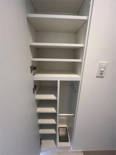 ��ʌ�����s�����Q���ڂ̃}���V�����̌���