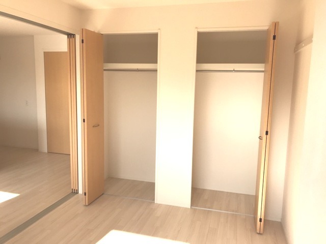 ��ʌ��������܎s�΋�厚���̃}���V�����̎��[