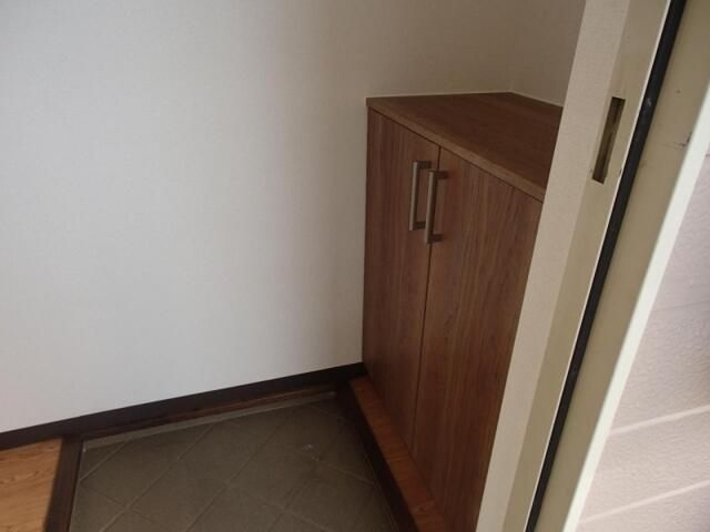 ��ʌ������s���v��̃A�p�[�g�̌���