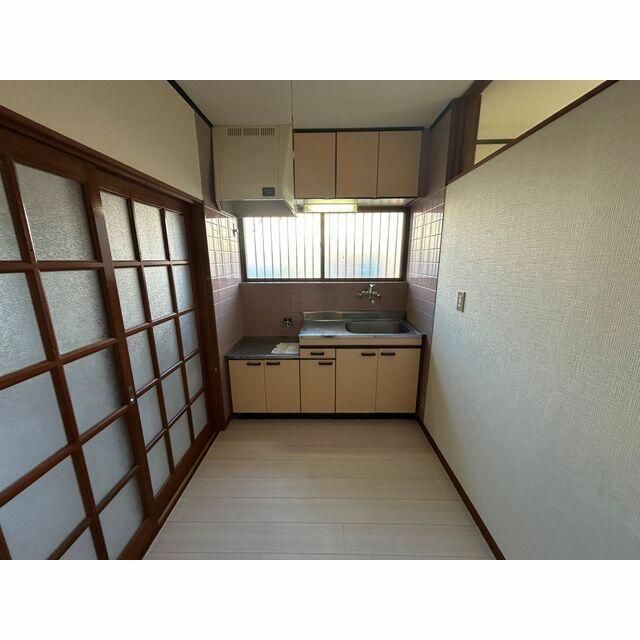 ��ʌ�����s�厚������̃A�p�[�g�̂��̑�