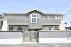 ʌ܎s攪qRڂ̃Ap[ǧO