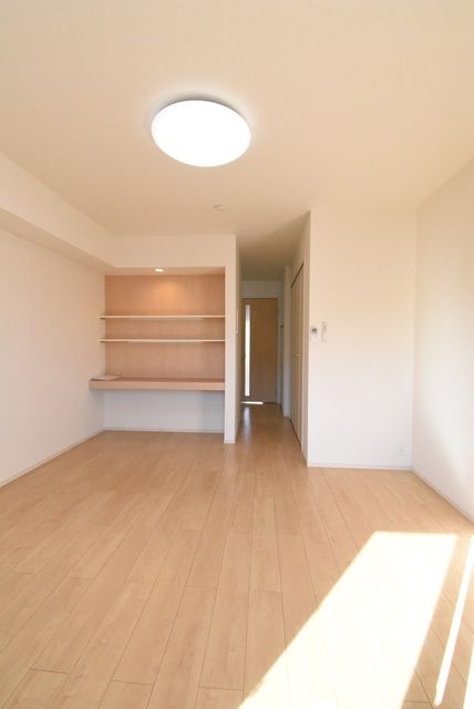 ��ʌ��������܎s�k��{�����S���ڂ̃A�p�[�g�̋��ԁE���r���O