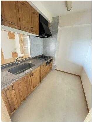 ��ʌ�����s�厚�ԎR�̃}���V�����̃L�b�`��