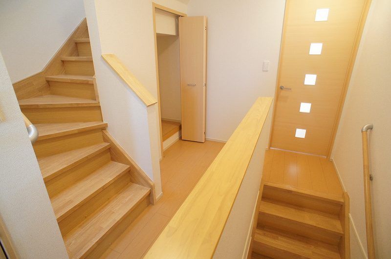 ��ʌ�����s����P���ڂ̃A�p�[�g�̃g�C��