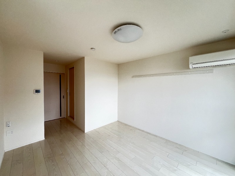 ��ʌ�����s�˒˂S���ڂ̃}���V�����̂��̑������E�X�y�[�X