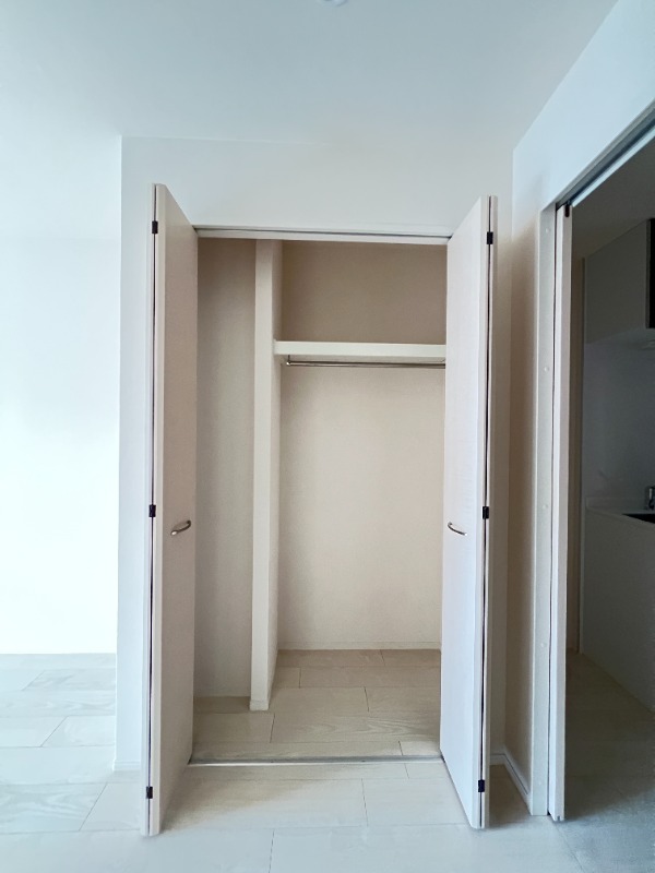 ��ʌ�����s�˒˂S���ڂ̃}���V�����̎��[