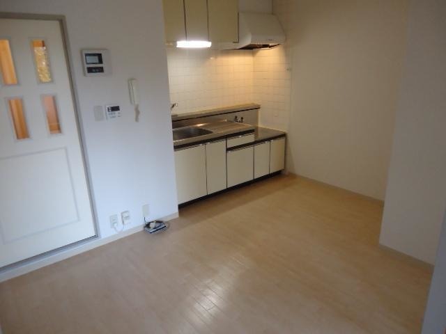 ��ʌ�����s�厚�����̃}���V�����̋��ԁE���r���O