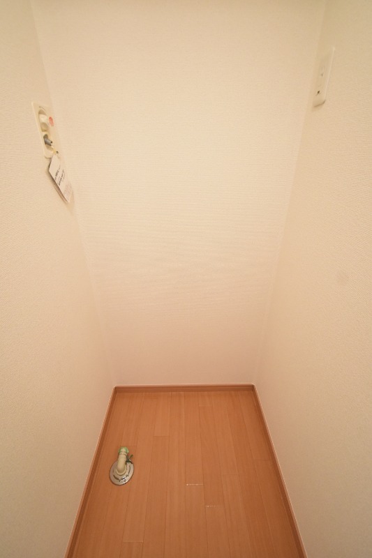 ��ʌ��������܎s��{��听���Q���ڂ̃A�p�[�g�̂��̑�