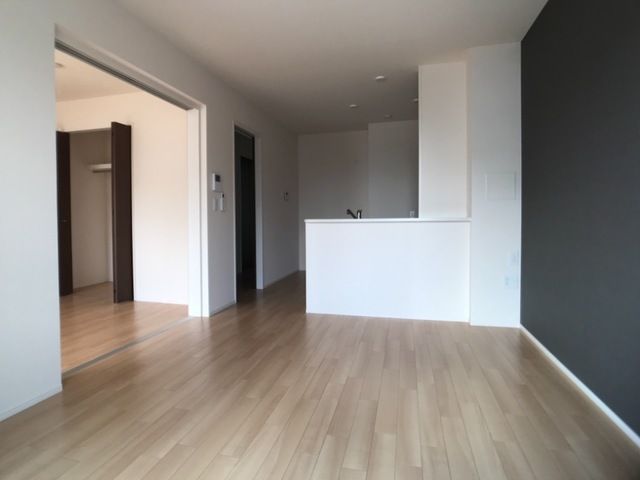 ��ʌ��������܎s�΋揼�؂R���ڂ̃A�p�[�g�̋��ԁE���r���O