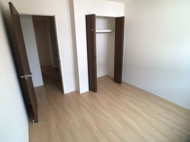 ��ʌ��������܎s�΋揼�؂R���ڂ̃A�p�[�g�̎��[