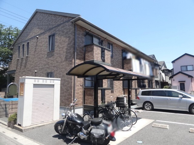 ��ʌ��������܎s�k����i���P����604-1�̃A�p�[�g�̌����O��