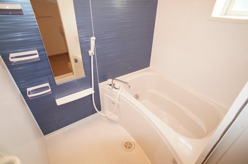 ��ʌ�����s���ԂQ���ڂ̃A�p�[�g�̃o�X