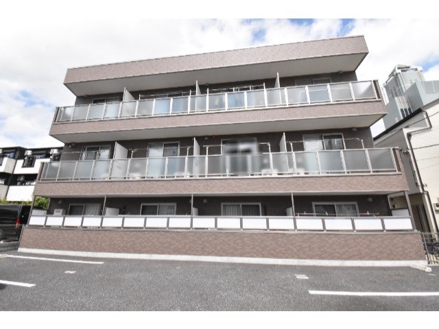 ��ʌ�����s�O�c�a�P����9-40�̃}���V�����̌����O��