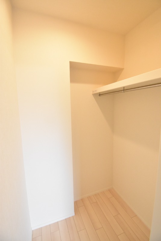 ��ʌ��������܎s�΋�厚���̃}���V�����̎��[