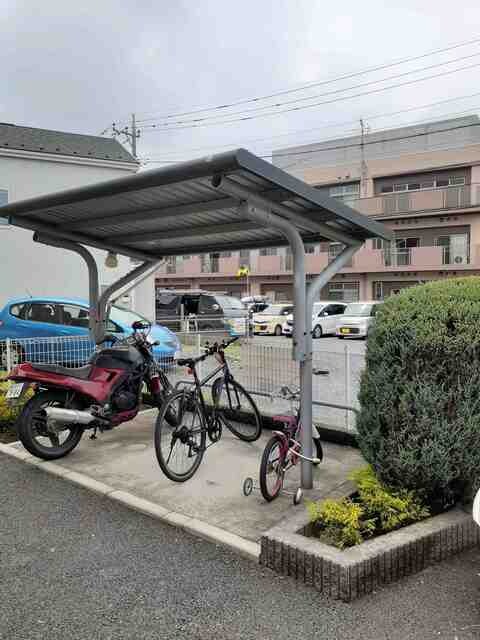 ��ʌ��������܎s�΋�厚�O���̃A�p�[�g�̂��̑�