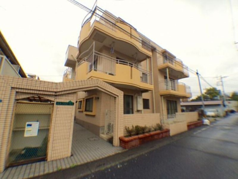 ��ʌ��ӂ��ݖ�s�V��тR���ڂ̃}���V�����̌����O��