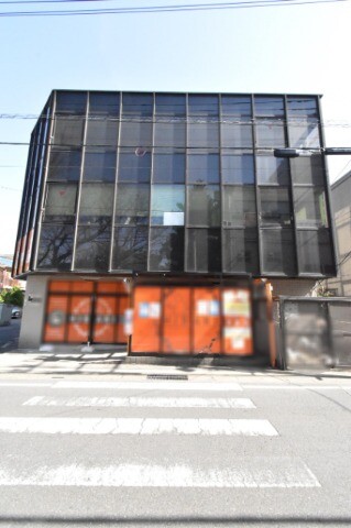 ��ʌ��������܎s�k����i���Q����495�̃}���V�����̌����O��