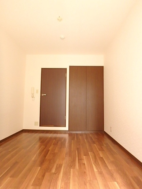 ��ʌ��������܎s��{����ؒ��Q���ڂ̃}���V�����̋��ԁE���r���O