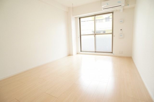 ��ʌ�����s��؂Q���ڂ̃}���V�����̋��ԁE���r���O