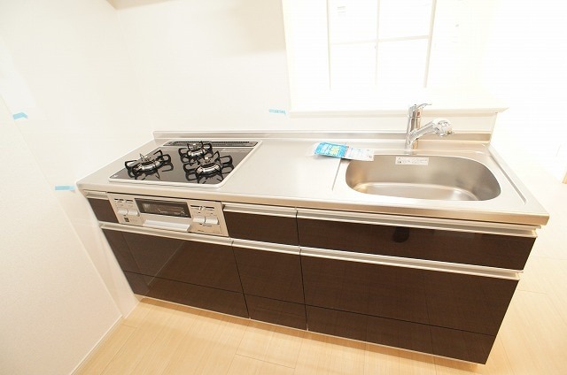 ��ʌ�����s��؂Q���ڂ̃}���V�����̃L�b�`��