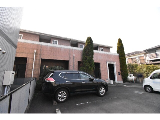 ��ʌ��������܎s�Y�a�搣����Q����1-19�̃A�p�[�g�̌����O��