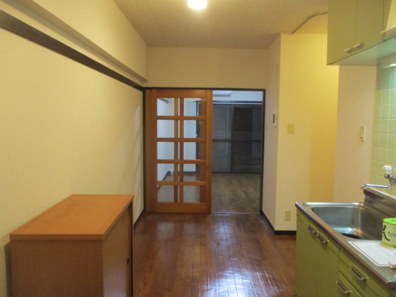 ��ʌ��������܎s�k����i���Q���ڂ̃}���V�����̂��̑������E�X�y�[�X