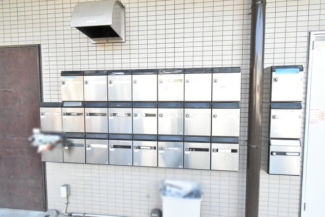 ��ʌ��������܎s�k����i���Q���ڂ̃}���V�����̂��̑�