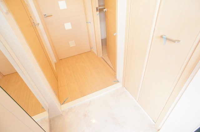 ��ʌ�����s��؂Q���ڂ̃}���V�����̌���