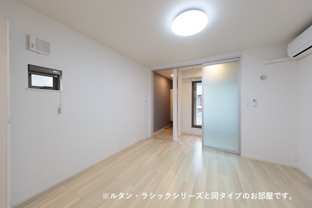 ��ʌ��������܎s�k��ʏ����̃A�p�[�g�̋��ԁE���r���O