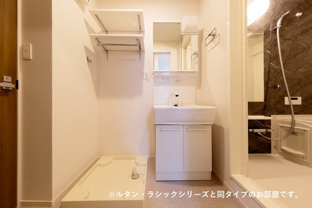 ��ʌ��������܎s�k��ʏ����̃A�p�[�g�̐��ʏ�