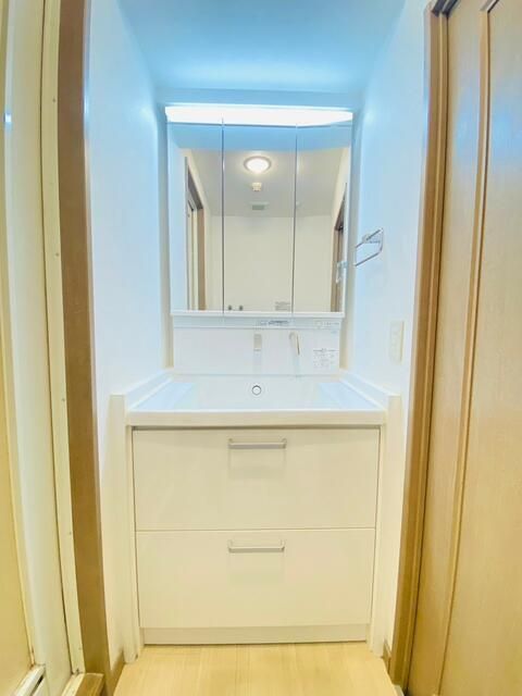 ��ʌ�����s�˒˂P���ڂ̃}���V�����̐��ʏ�